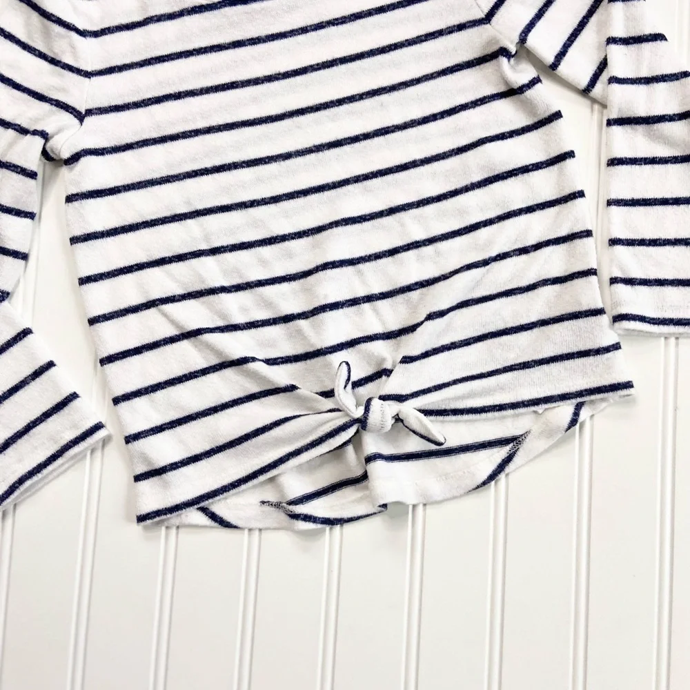 •GAP Kids• tie hem sweater